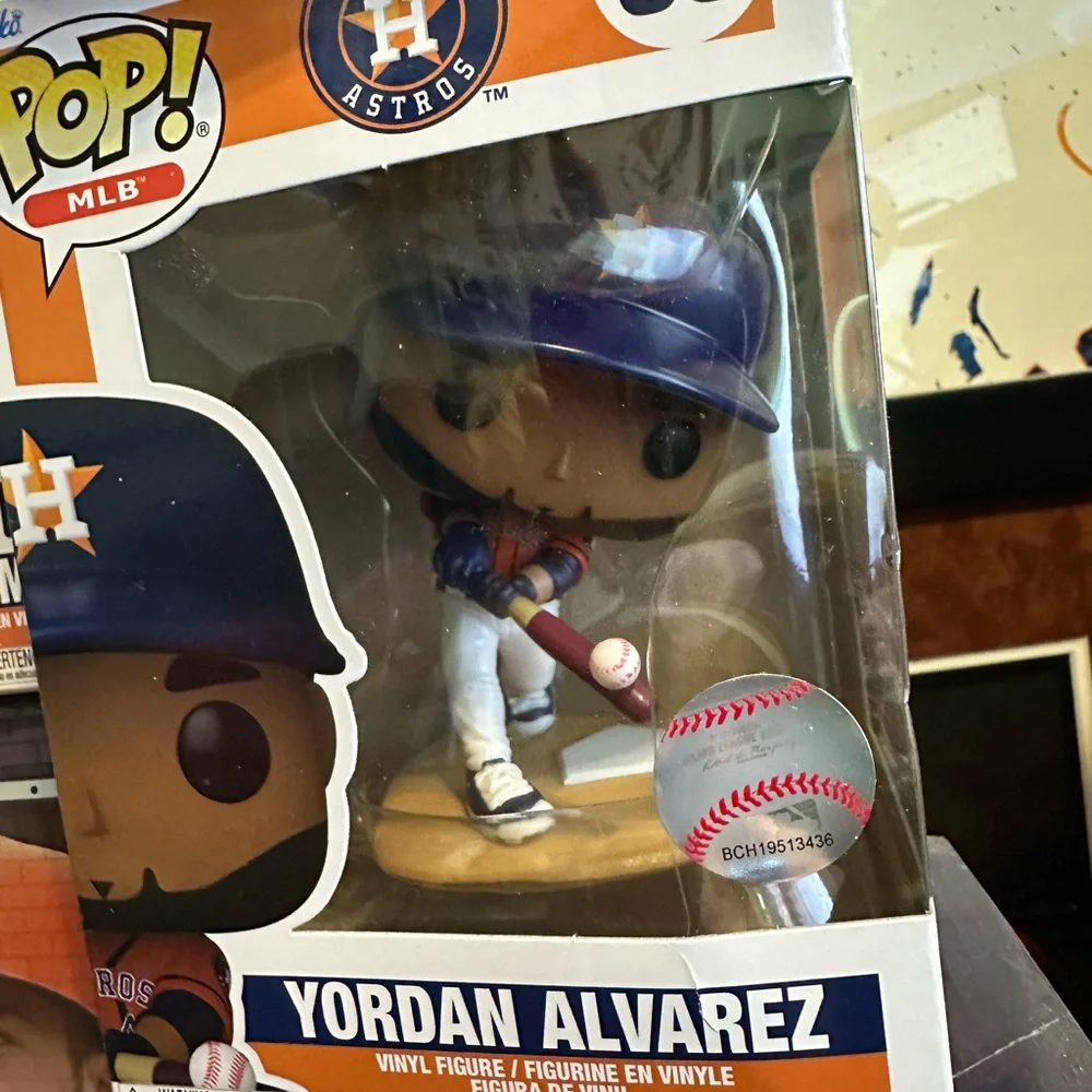 Funko Astros Yordan Alvarez Vinyl Figure - Blue and White